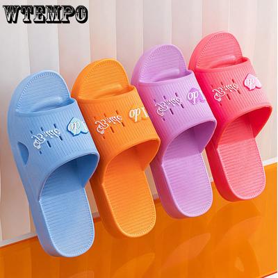 Нескользящие женские тапочки с мягкой подошвой на толстой подошве, домашние тапочки для ванной комнаты, простой и повседневный стиль, летние