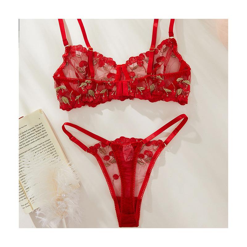 New Lace Lace Red Cherry Floral Hot Temptation Charm Sexy Sexy Three-point Erotic Underwear Cover