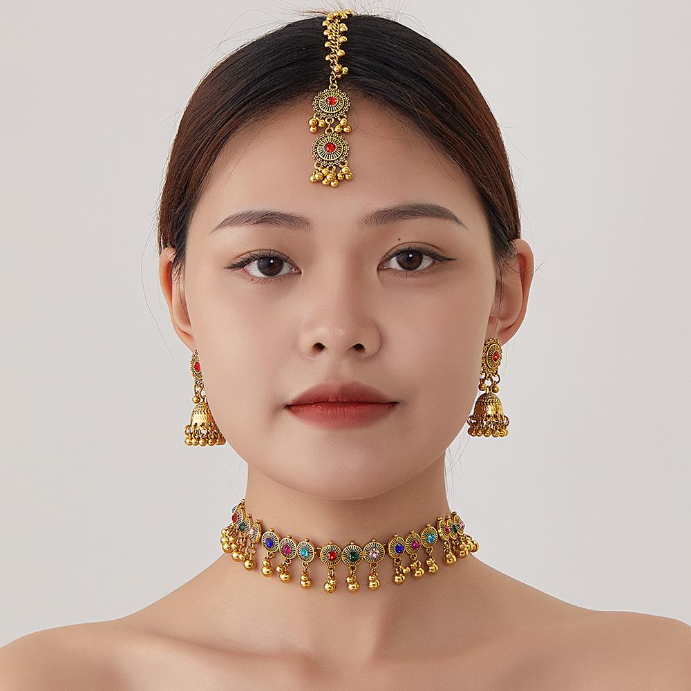 New European and American fashion jewelry, Indian style diamond fringed neck chain earrings, retro personalized necklace set
