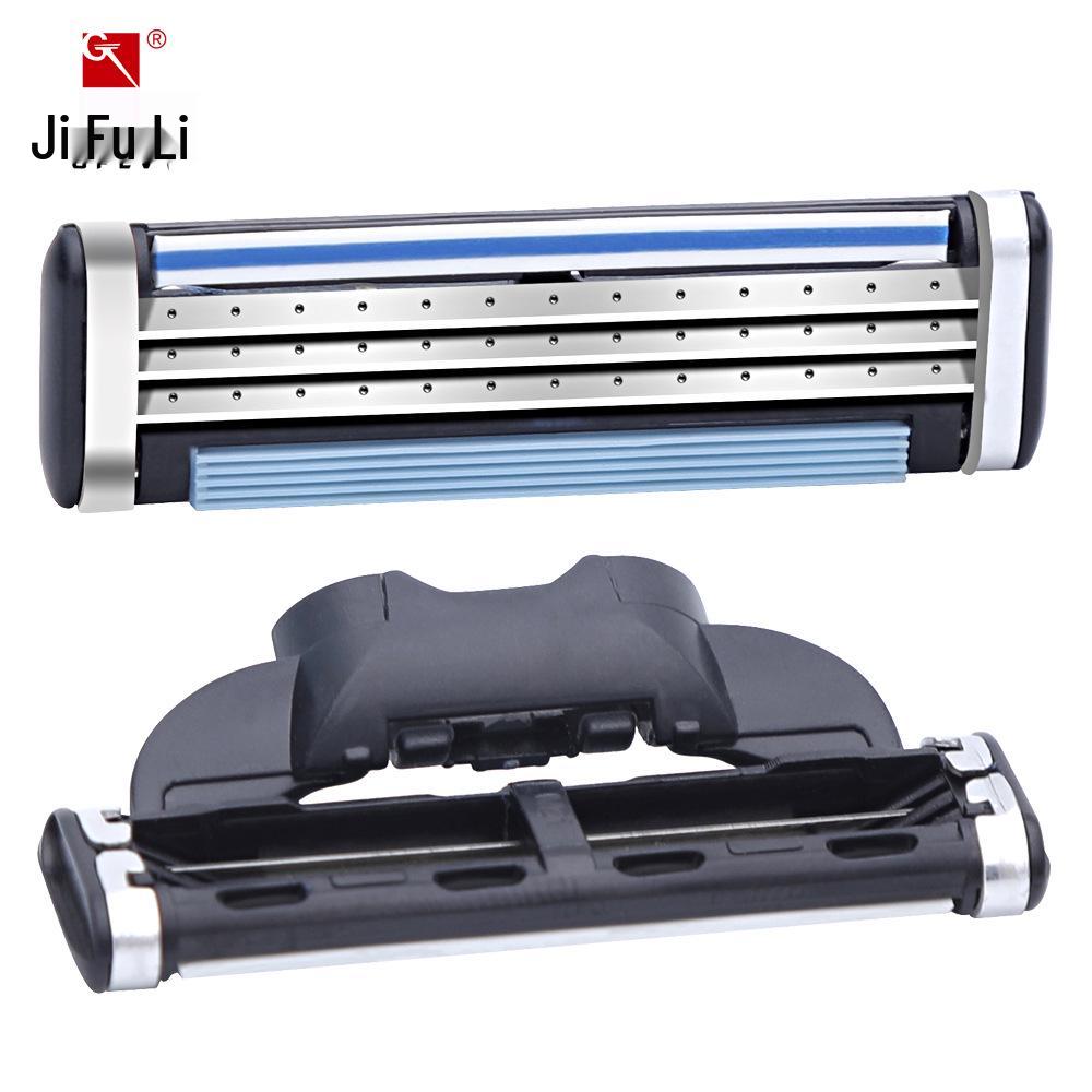 Мужская бритва Gillette с тремя лезвиями и 4 сменными кассетами