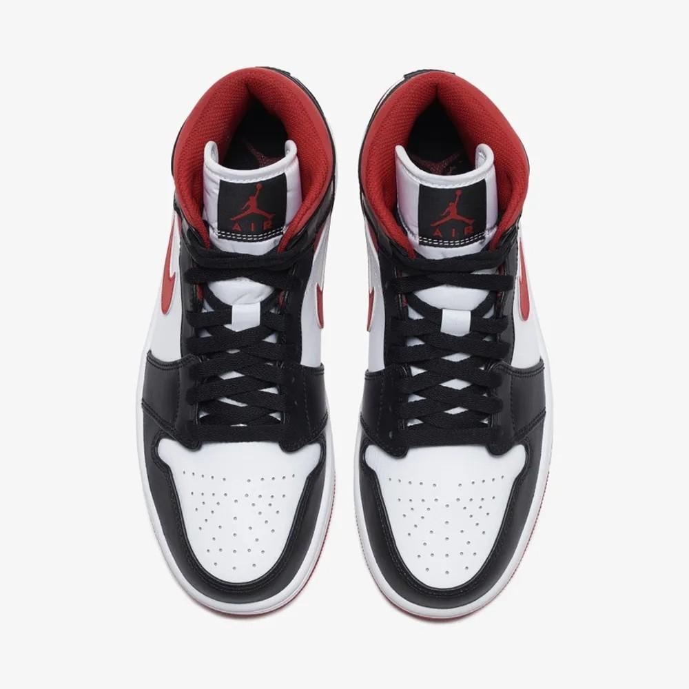 Jordan 1 Mid Gym Красный Черный Белый 554724-122