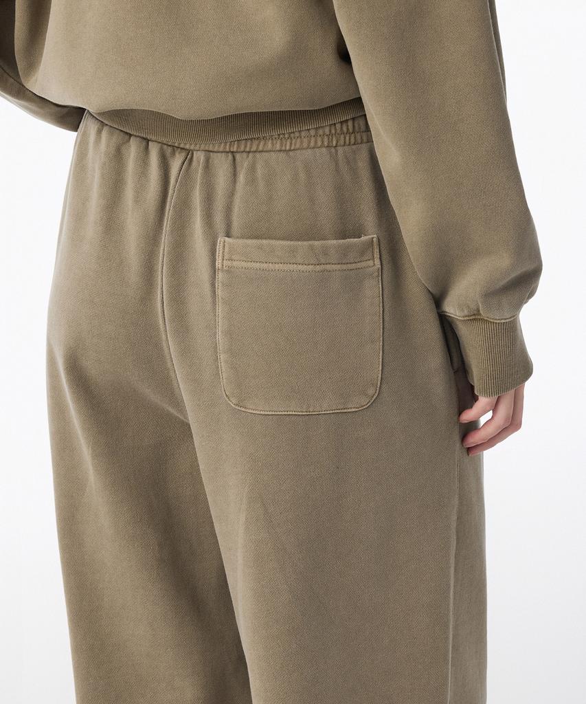MUSINSA STANDARD WOMAN Pigment Wide Sweatpants [Beige]
