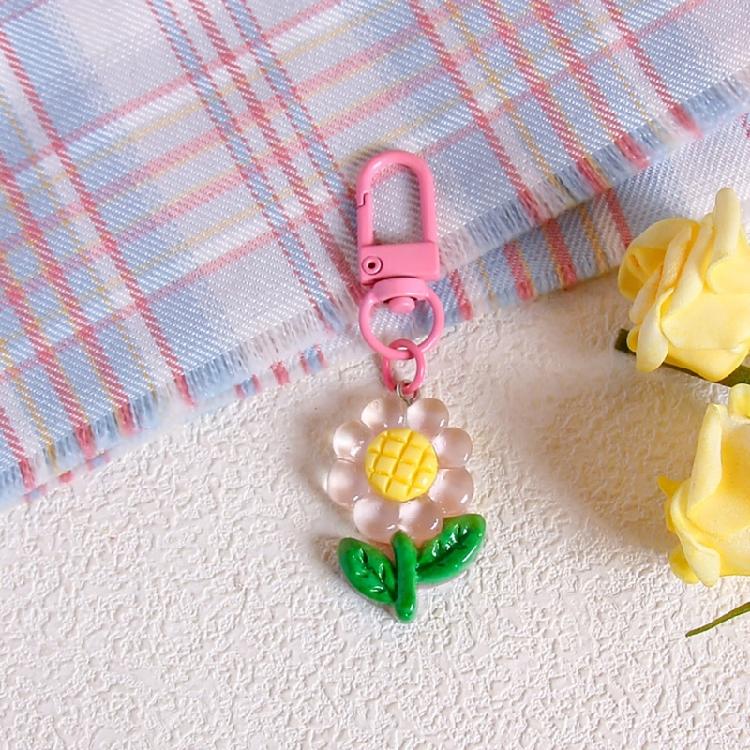 Прочный брелок для ключей с цветком из смолы Элегантный прозрачный брелок для ключей с цветком Уникальный кулон для ключей Идеально подходит для любителей природы