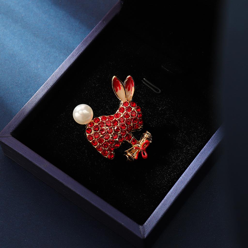 Кролик Высококачественная брошь Женская маленькая модель Ханфу Чонсам Булавка Аксессуары Натальный Год Красный Корсаж