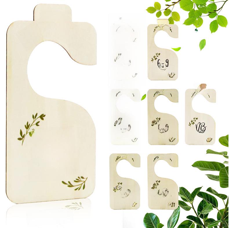 Wooden Baby Closet Divider Card Hanger Milestone Chip