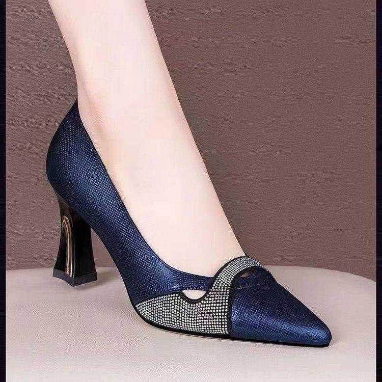 Spring Summer Women Light Weigh Pu Leather Low Heel Shoes for Office Lady Party Comfort Heels