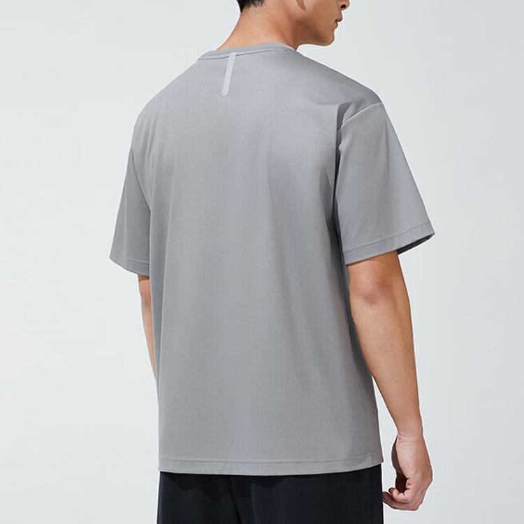Anta X Robert Geller Designer Collaboration, однотонная футболка с логотипом, карманом, круглым вырезом, коротким рукавом, мужские топы, серые, цвета хаки 152327182-1