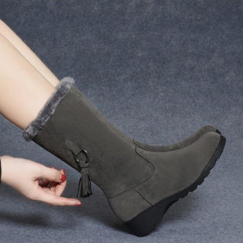 Зимние ботинки 2024 года с мягкой подкладкой для женщин, теплые мягкие туфли на плоской подошве из хлопка, нескользящие полусапожки для женщин
