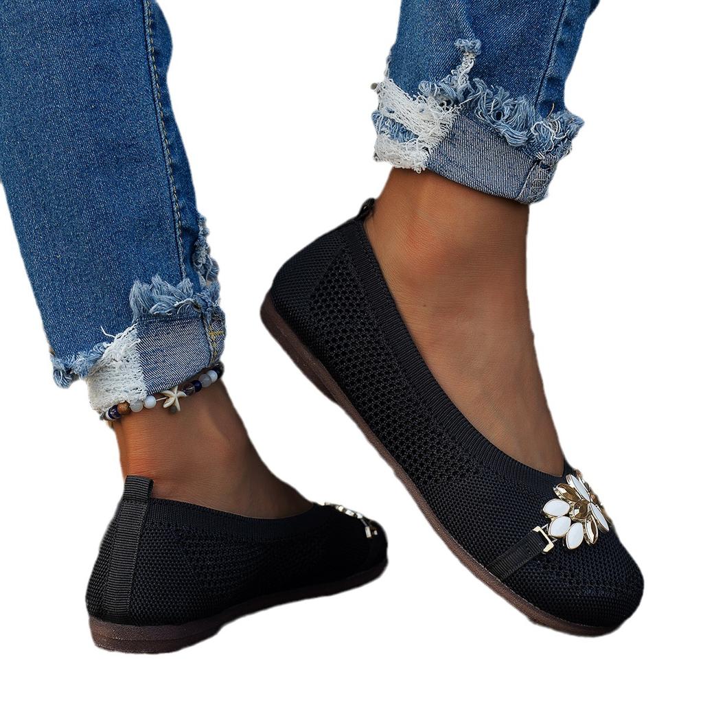 Дизайнерские цветочные туфли для мам, легкие тканевые туфли без застежек для женщин, трикотажные сетчатые женские туфли на плоской подошве 2024 года, полые летние сандалии