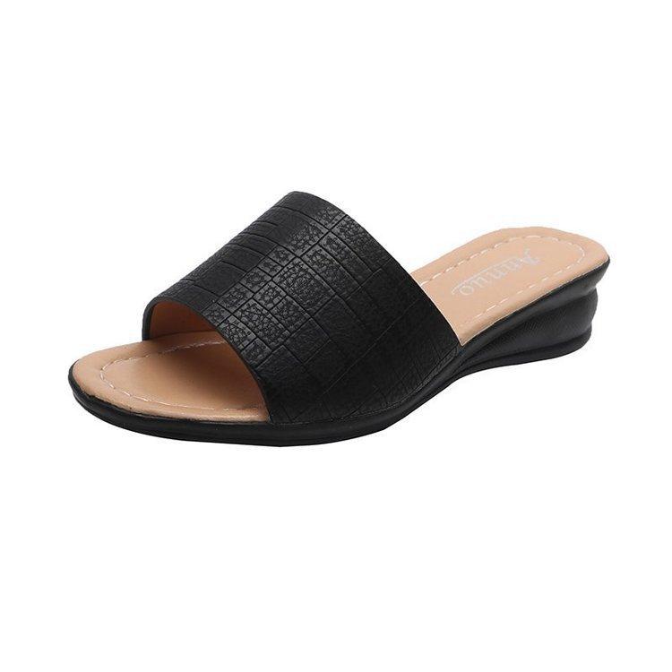 Классные тапочки женские 2025 новые летние тапочки в европейском и американском стиле с открытым носком на танкетке женские туфли