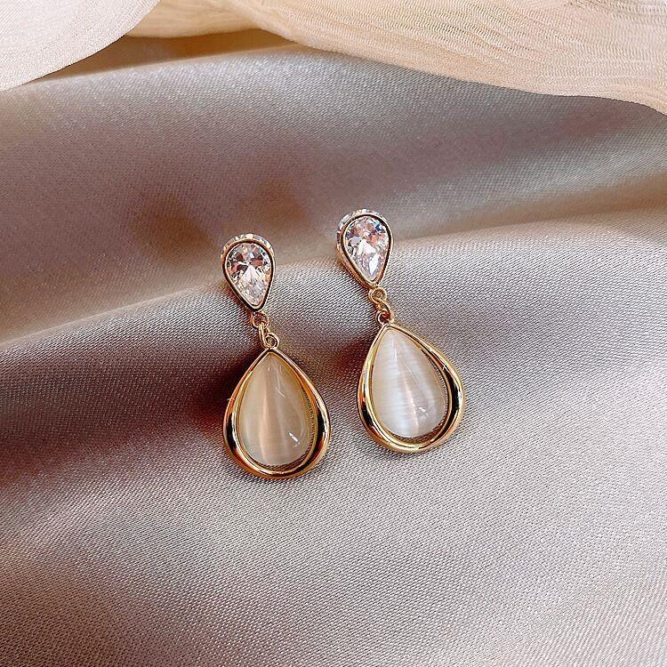 Opal Stud Earrings for Women's Simple Light Luxury High-end Year-old New Trendy Fashion Simple Earrings Earrings