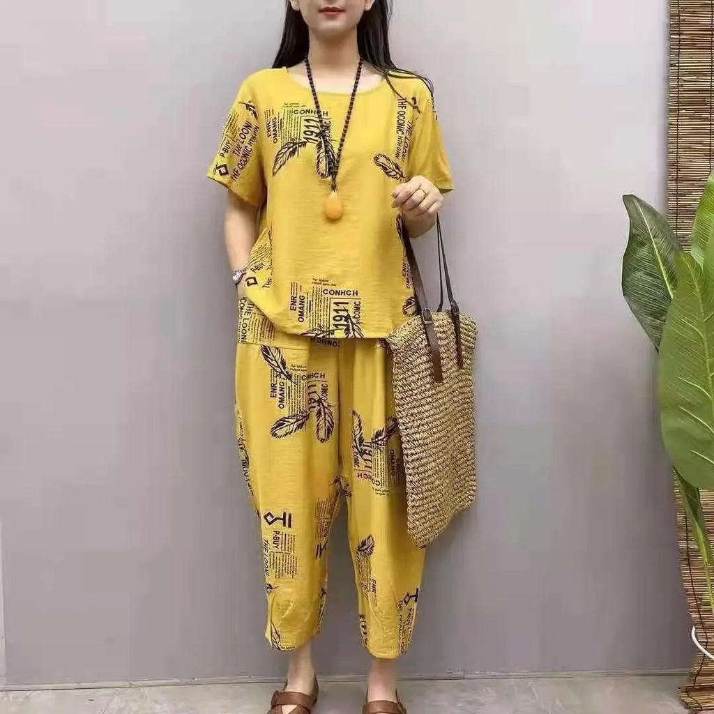 Женский свободный комплект из 2 шт./компл. с коротким рукавом и брюками, комплект с круглым вырезом, мягкий дышащий летний пижамный комплект с эластичной резинкой на талии и принтом перьев, летний пижамный комплект для повседневной носки