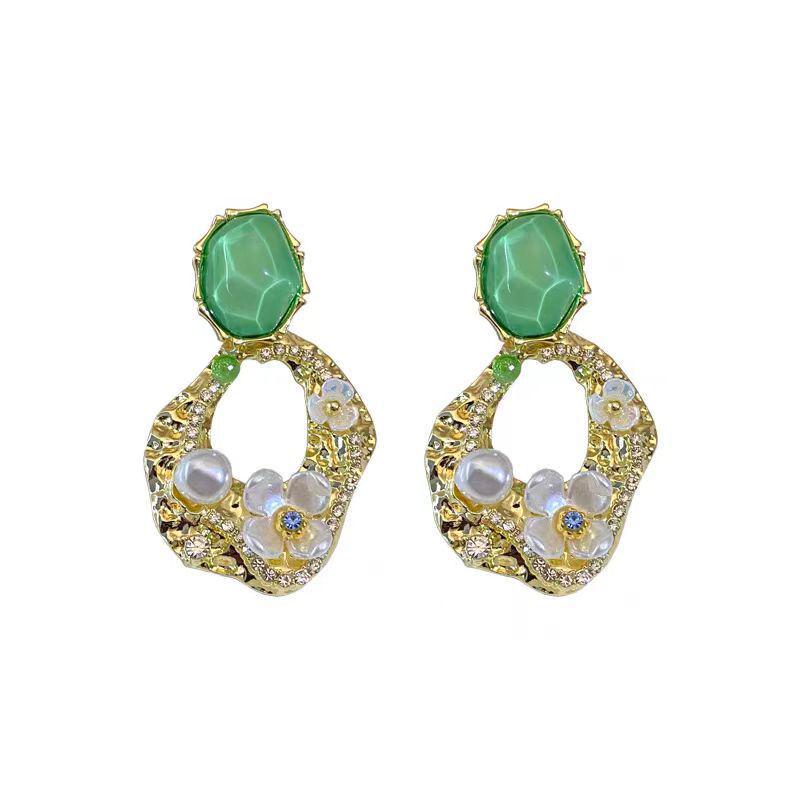 Летние серьги в корейском стиле с зелеными цветами - Элегантные, универсальные, милые пусеты для свежего, модного образа