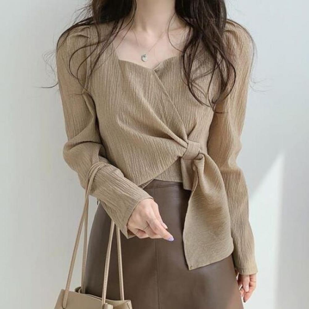 Navava Women Twist Crop Long Sleeve Blouse Nb2522