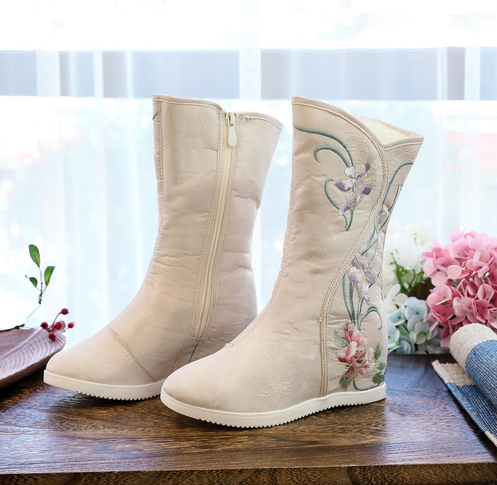 Женские сапоги с этнической вышивкой, обувь ханьфу, зимние высокие женские сапоги, теплые туфли с вышивкой в виде пионов, женская тканевая обувь