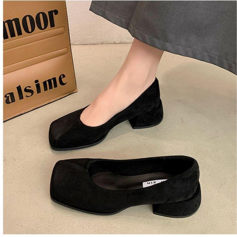 Весна новый средний каблук квадратная головка толстый каблук Интернет знаменитость взрыв универсальные женские туфли 2025 темперамент знаменитость мелкий рот wome