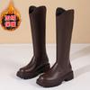 Маленький мужчина носит внутренние модные сапоги с высоким голенищем, женские зимние новые сапоги с V-образным вырезом и толстыми голенищами, рыцарские сапоги INS
