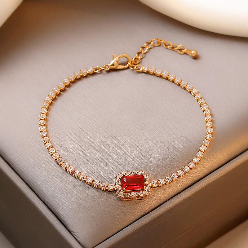 Minimalist Diamond-Set Adjustable Geometric Bracelet – European & American High-End Fashion Jewelry