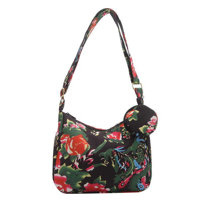 High-end Ethnic Style Large Flower Quilt Single Shoulder Bag New Fashionable Casual Simple Crossbody Tote Bag