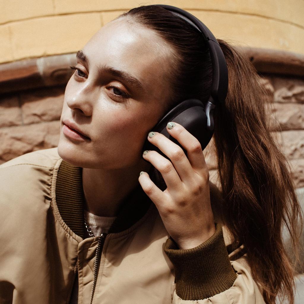 Беспроводные наушники SUDIO K2 Pro, совместимые с iOS и Android, с микрофоном, ANC шумоподавлением, легкие наушники (черный) (Блютуз 5.4 / / /