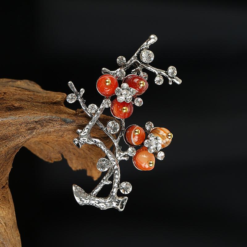 Retro Natural Agate Brooch High-end Classical Temperament Literary and Versatile Plant Pin Coat Cardigan Corsage Accessories