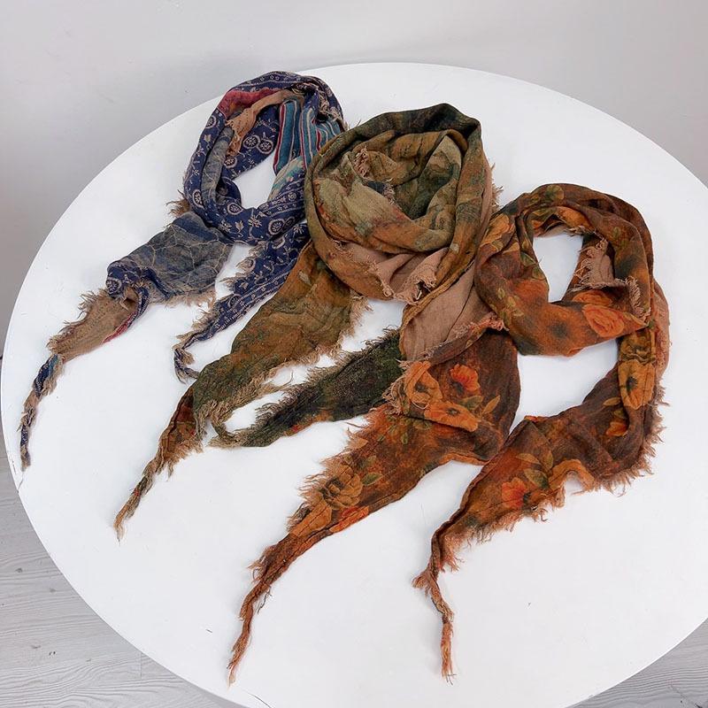 Шелковый треугольный шарф в стиле ретро - тонкий летний женский аксессуар для шеи