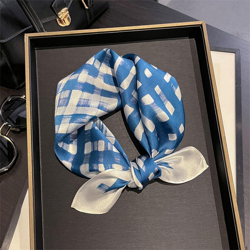 100% Really Silk Scarf for Women Bandana Square Scarves Kerchief Paisley Wrap Mulberry Silk Bag Handle Tie Lady Headband Hijab