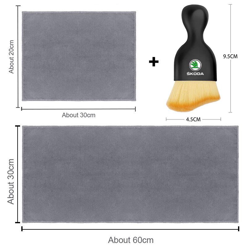 Skoda Совместимый набор для чистки автомобиля с мягкой щеткой и салфетками из микрофибры для чистки салона