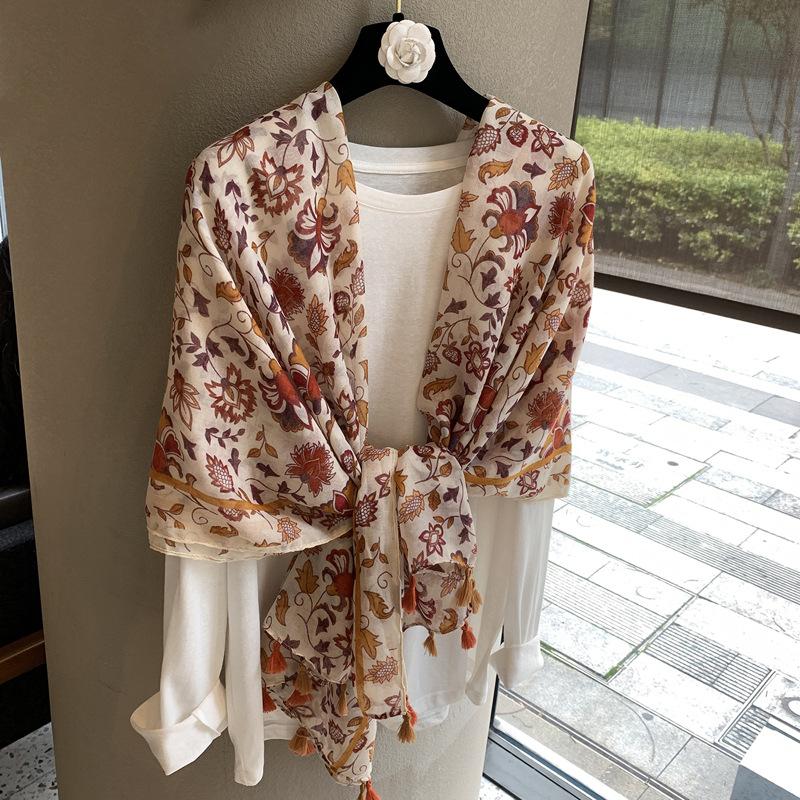 Printed Scarf Women'S Spring Summer Sun Protection Maple Leaf Long Yarn Scarf Travel Photo Silk Scarf Air Conditioner Outside The Room Shawl