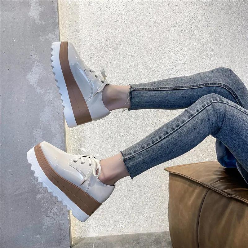 Женская обувь, Туфли на платформе на танкетке, Женские 41 Лоферы из лакированной кожи в британском стиле на толстой подошве на шнуровке