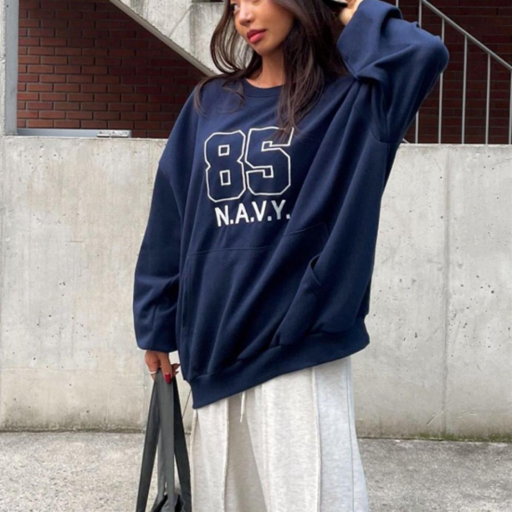 New Arrivals Open Run Women Oversized Kangaroo Pocket Embroidered Fall Sweat Nk
