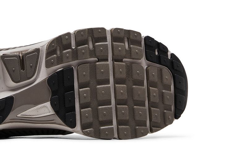 Nike Zoom Vomero 5 College Grey Cave Stone