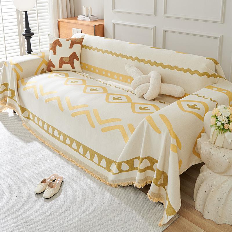 Sofa Towel Cover, All-season Universal Chenille Lines, Modern Anti Slip Black and White Sofa Cover