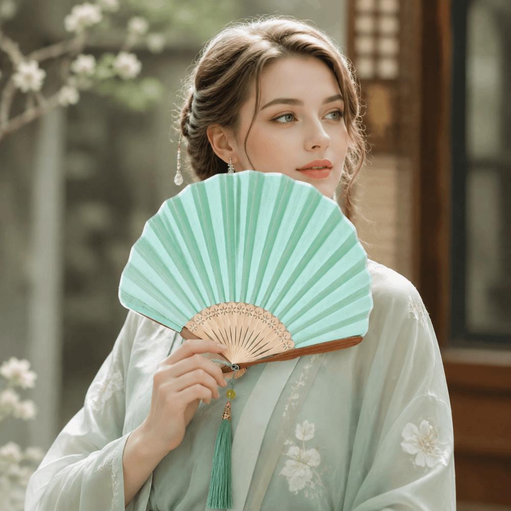 Light Green Mini Shell Fan Bamboo Frame Retro Handheld Fan Folding Hand Fan Home Decoration
