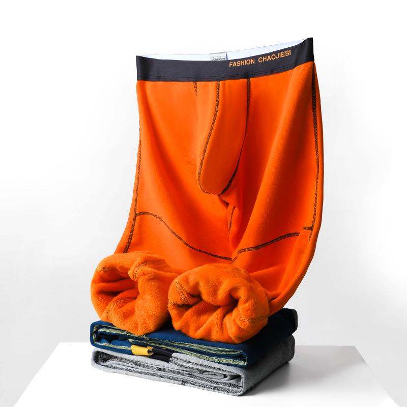 Мужской комплект термобелья из хлопка - круглый вырез, плюшевая подкладка, удобный зимний базовый слой сверху и снизу.