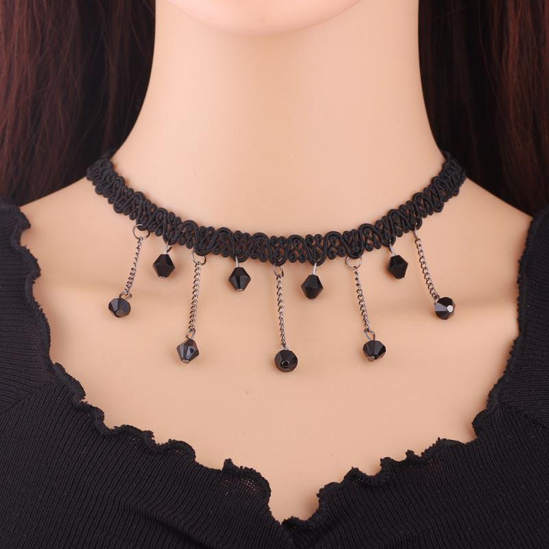 Lace Choker Necklace for Women - Versatile Clavicle Chain with Fake Collar Accessory