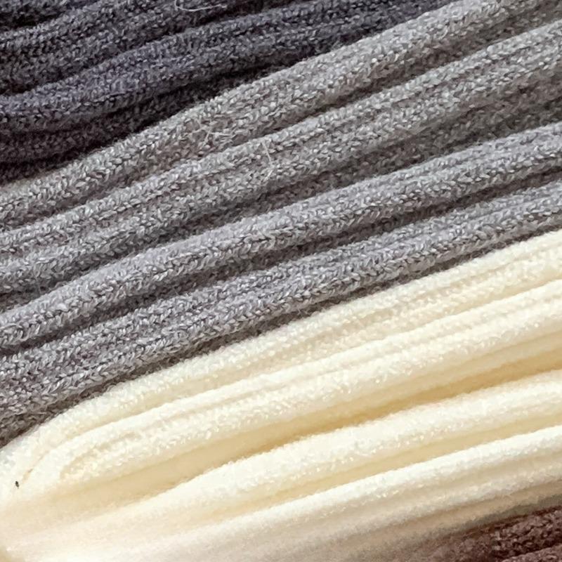 Бесшовные кашемировые носки, Утепленные теплые носки средней длины, Утепленные теплые махровые носки с вышивкой сердечек для осени и зимы