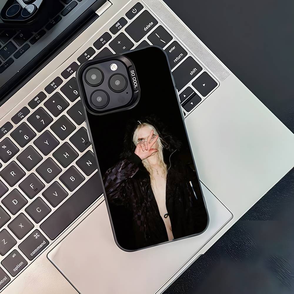Singer 2hollis Albums Phone Case For iPhone 17,16,15,14,13,12,11,Pro,XS,Max,Plus,Mini,SE4,E Black Matte Shockproof Cover
