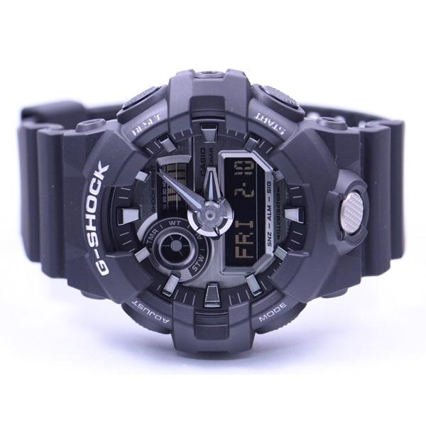 Casio G-SHOCK GA-710-1AJF [ЯРКИЙ ЦВЕТ Черный X Серебристый] Круглые часы Черные цифровые аналоговые
