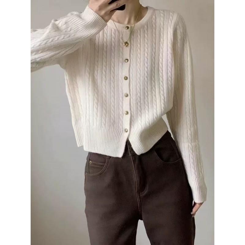 100% Wool Cable Knit Round Neck Cardigan Women Loose Fit Casual Elegant Winter Outerwear