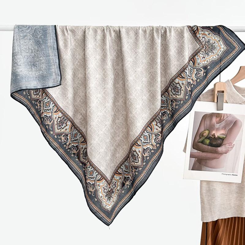 Wasteland wind gradual change color velvet 91 square scarf women's two-color different-faced scarf foreign style fashion silk scarf scarf scarf shawl