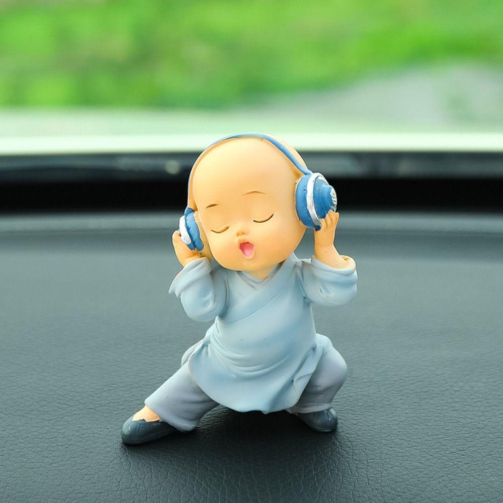 Resin Car Ornaments Band Figurines Monks Dolls Creative Monks Action Figure DashBoard Voiture