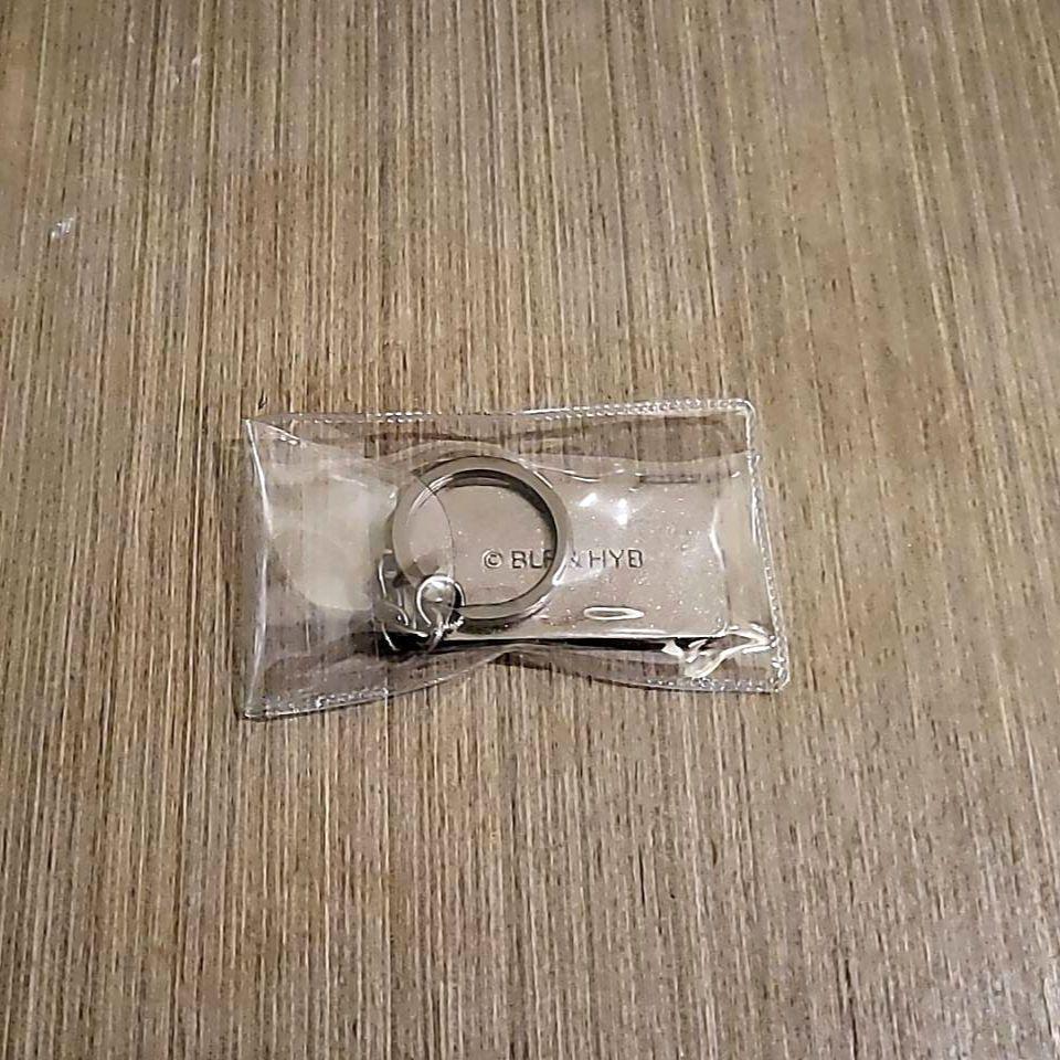 [Б/У] ENHYPEN Бангкок Лимитированная серия Брелок для ключей с номерным знаком Хисын