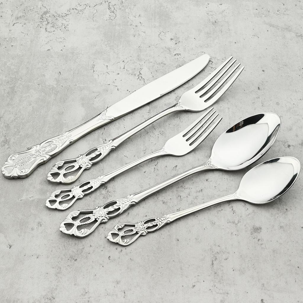16Pcs Stainless Steel Cutlery Set Vintage Hollow Gold Tableware Knife Fork Tea Ice Spoon Dinnerware Set Wedding Party Silverware
