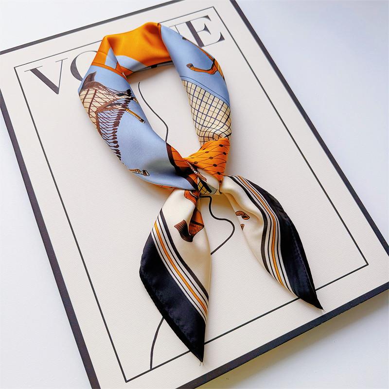 New Hundred Hundred Satin Letter Print Neckerchief 70×70 Silk Scarf Small Square Scarf High Sense of French Scarf
