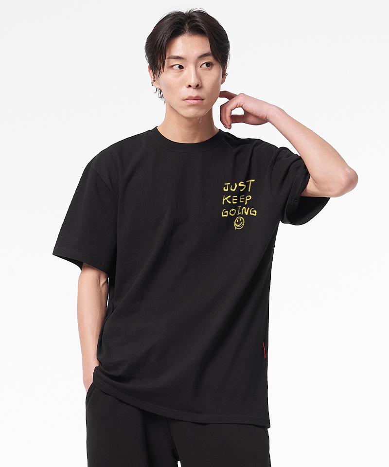ARTISTWEAR [Atw] Футболка с коротким рукавом 'Продолжай идти'