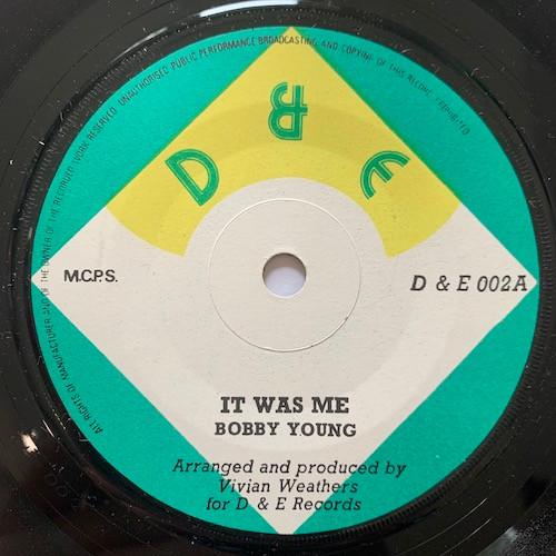7-дюймовая пластинка BOBBY YOUNG It Was Me DE002 D E records UK Reggae Ska Dub Б/у