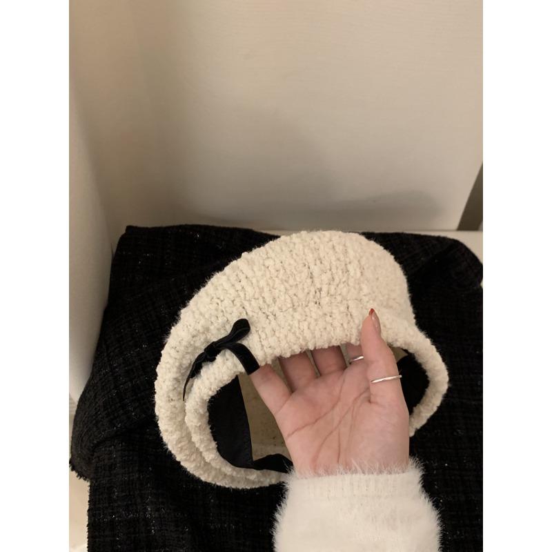 Плюшевый берет с бантом, женская осенне-зимняя новинка, шляпа художника, маленькая шляпка, подчеркивающая лицо