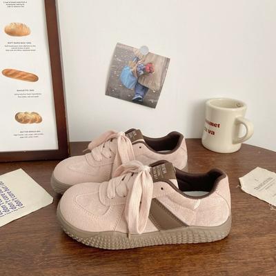 Нишевые универсальные немецкие тренировочные кроссовки женские 2025 лето и осень новая ретро гонконгский стиль шикарные повседневные кеды популярные белые кроссовки