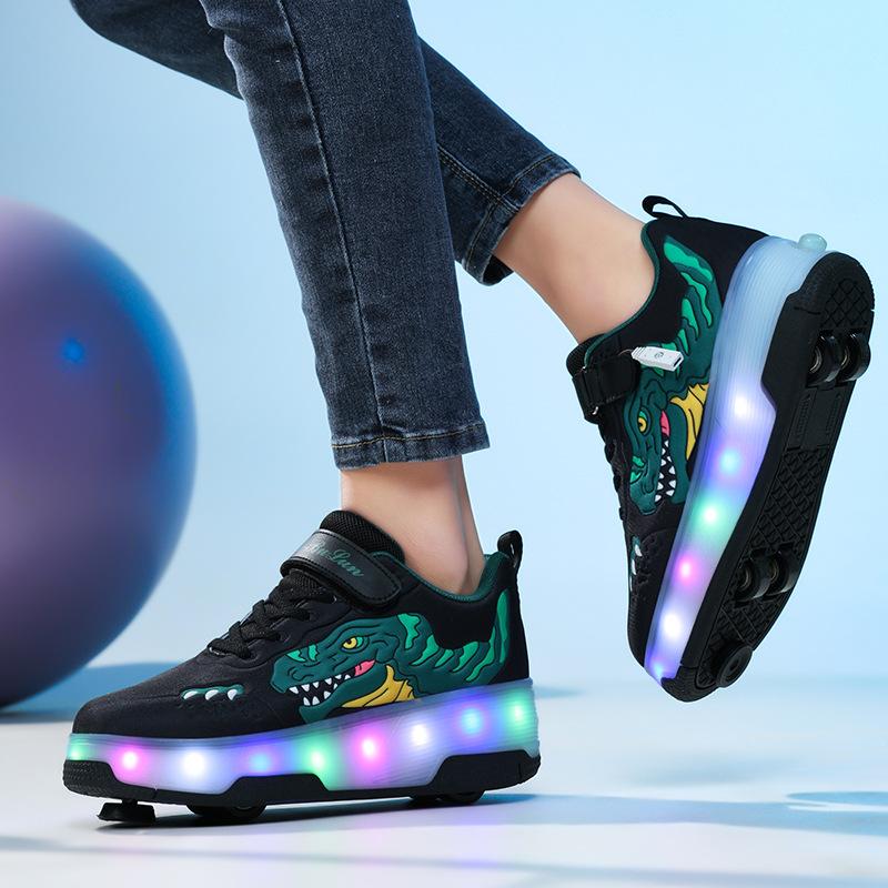 Новые туфли на роликах с колесами для мальчиков, обувь для катания на коньках, четырехколесные невидимые светящиеся туфли, модные колесные туфли для полета
